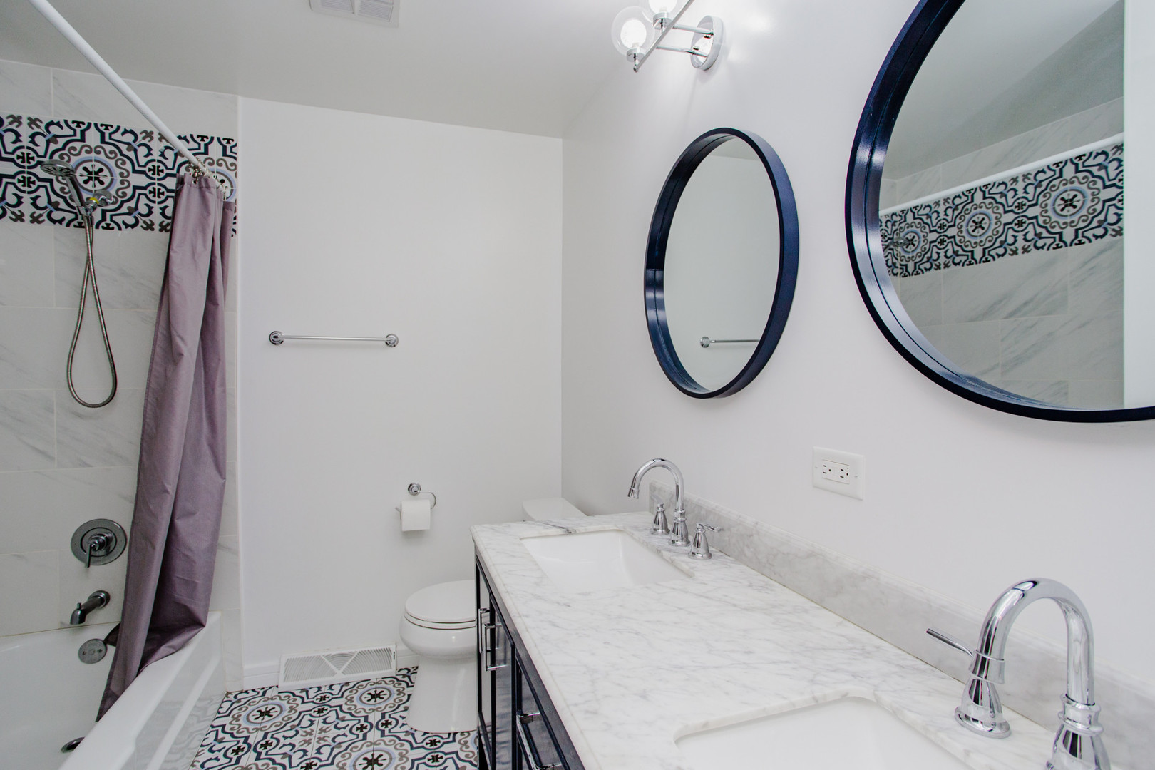 815 Concord Cove, Hoffman Estates, IL 60192