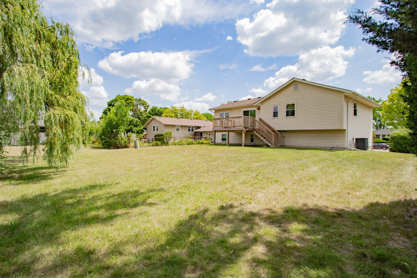 815 Concord Cove, Hoffman Estates, IL 60192