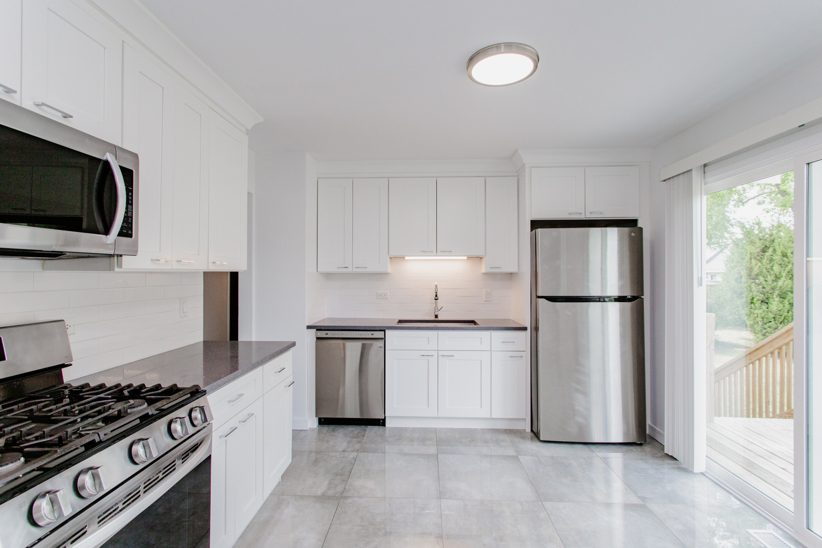 815 Concord Cove, Hoffman Estates, IL 60192