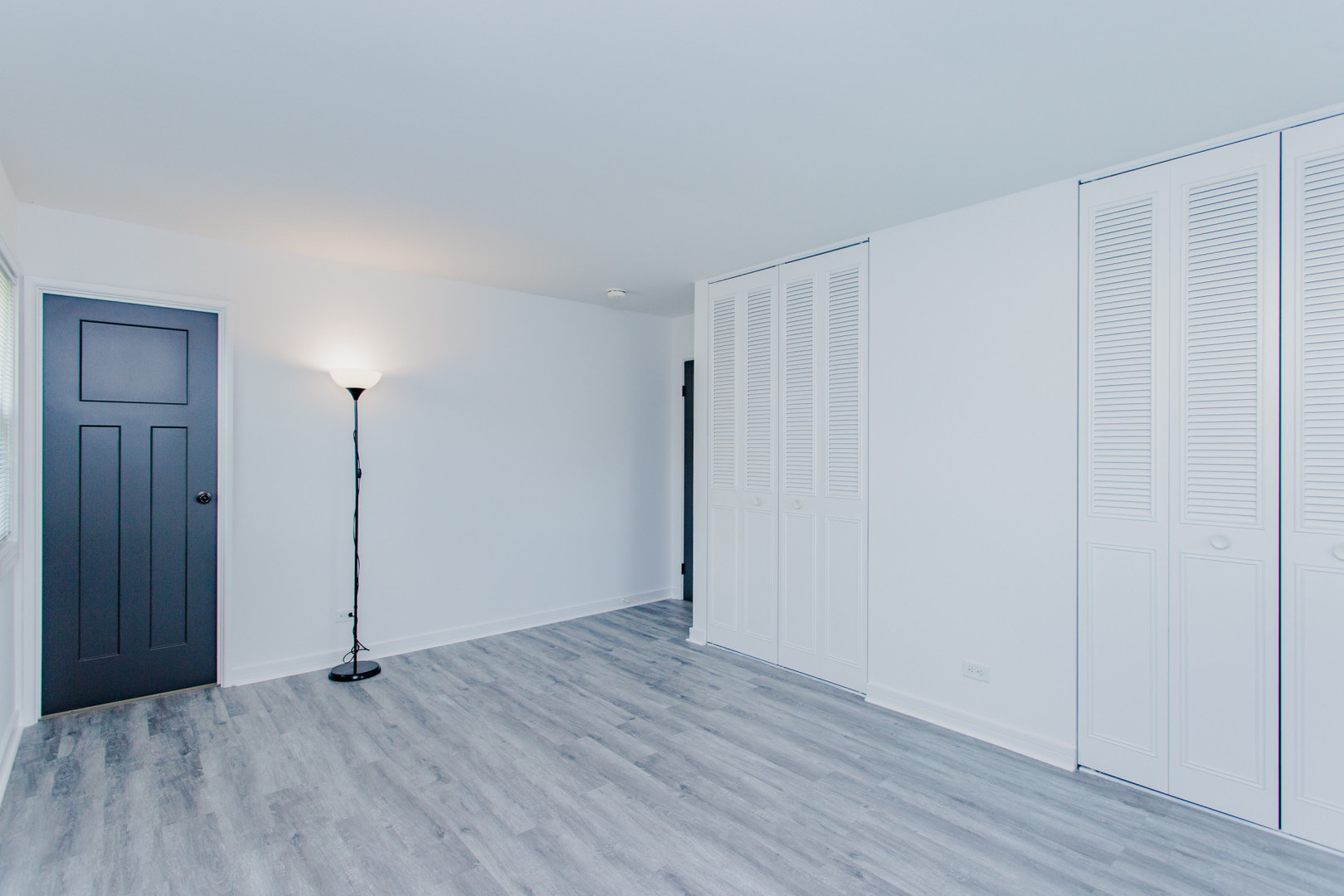 815 Concord Cove, Hoffman Estates, IL 60192