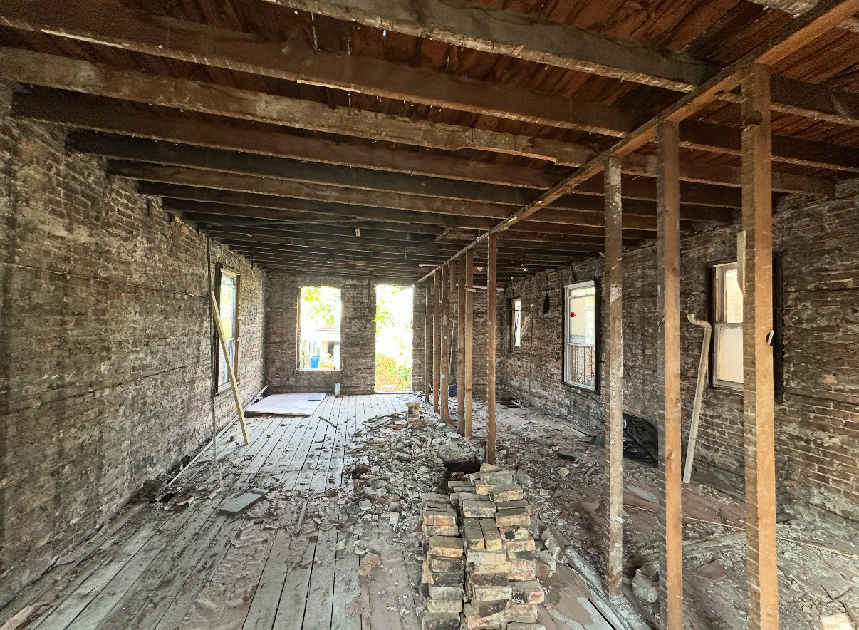 3040 S Homan Avenue, Chicago, IL 60623