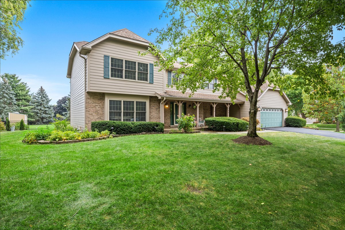 2280 Barth Drive, Naperville, IL 60565
