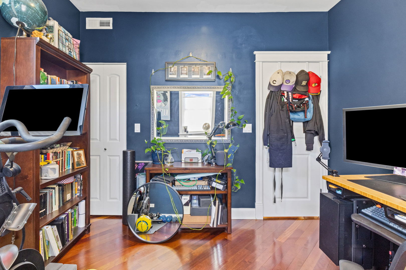 2704 W Cortland Street #3, Chicago, IL 60647