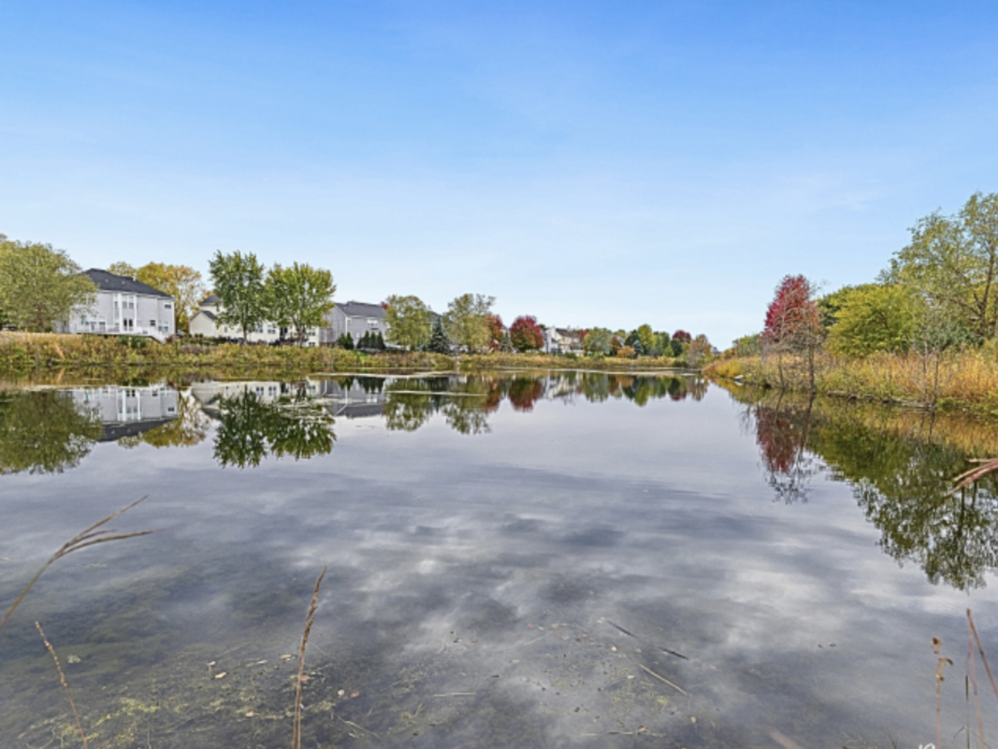 39W093 Shannon Square, Geneva, IL 60134