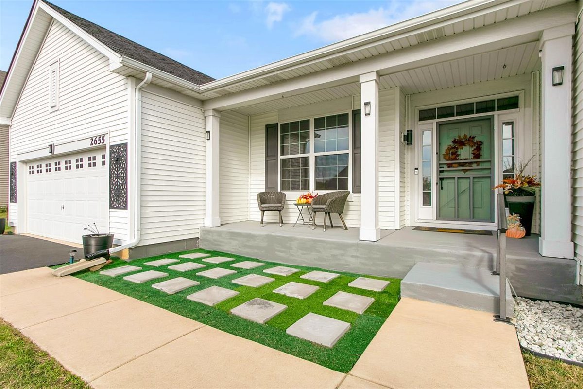 2655 Fairfax Way, Yorkville, IL 60560