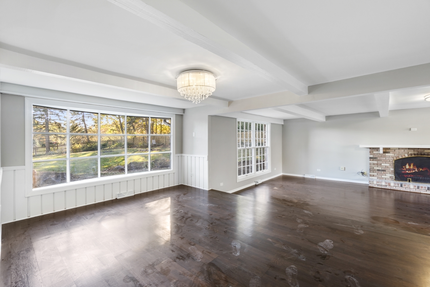 210 Oak Lane, Winthrop Harbor, IL 60096