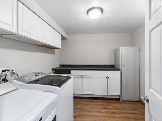 210 Oak Lane, Winthrop Harbor, IL 60096