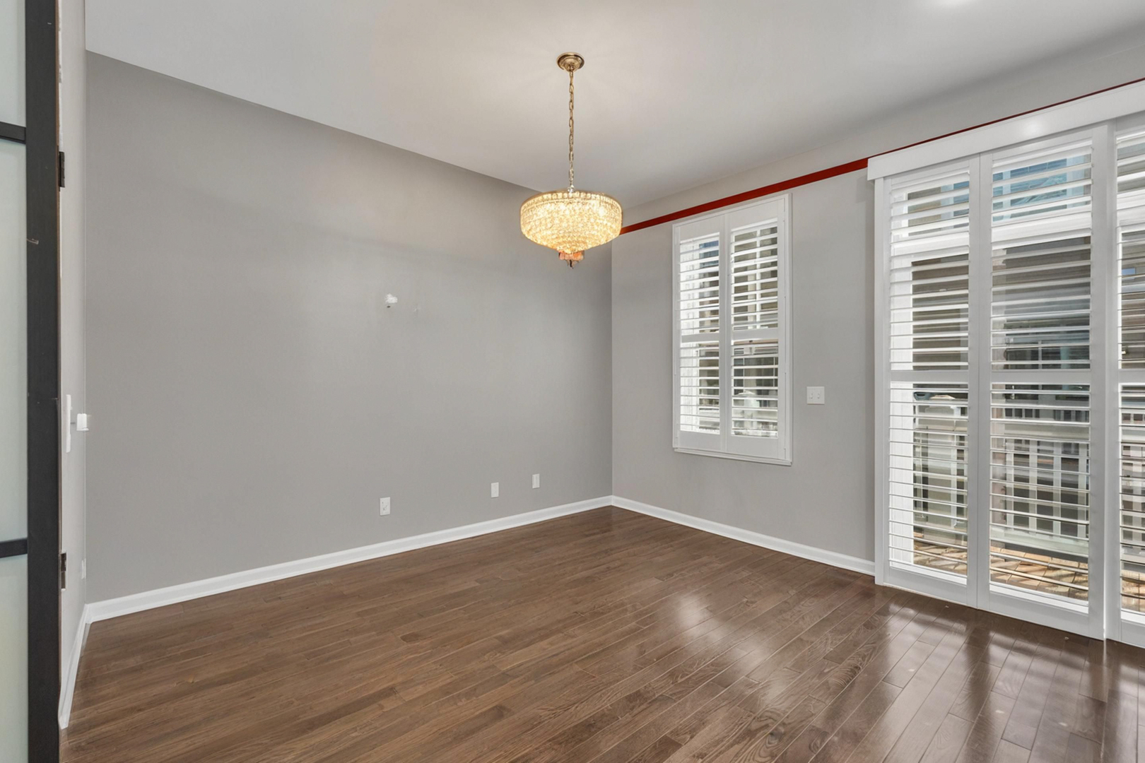 843 Lexington Circle, Des Plaines, IL 60016