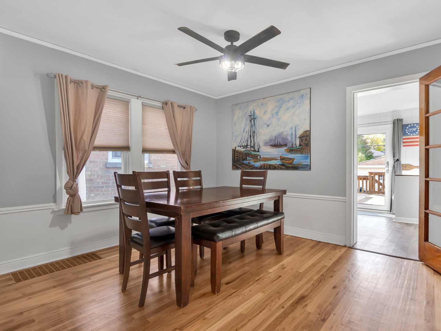 11138 S Artesian Avenue, Chicago, IL 60655