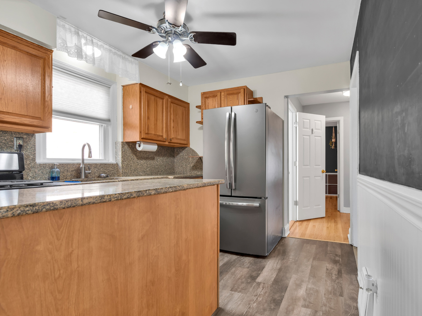 11138 S Artesian Avenue, Chicago, IL 60655