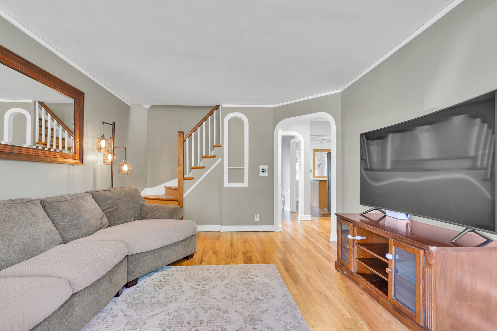 11138 S Artesian Avenue, Chicago, IL 60655