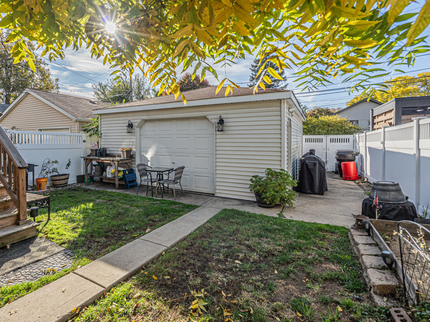 11138 S Artesian Avenue, Chicago, IL 60655