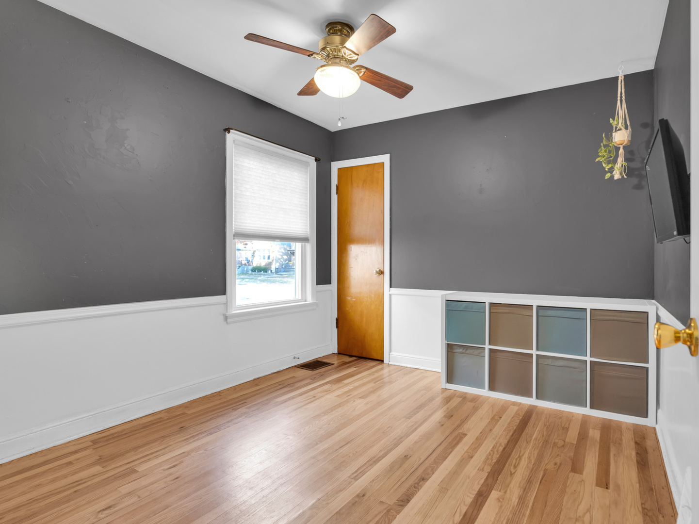 11138 S Artesian Avenue, Chicago, IL 60655