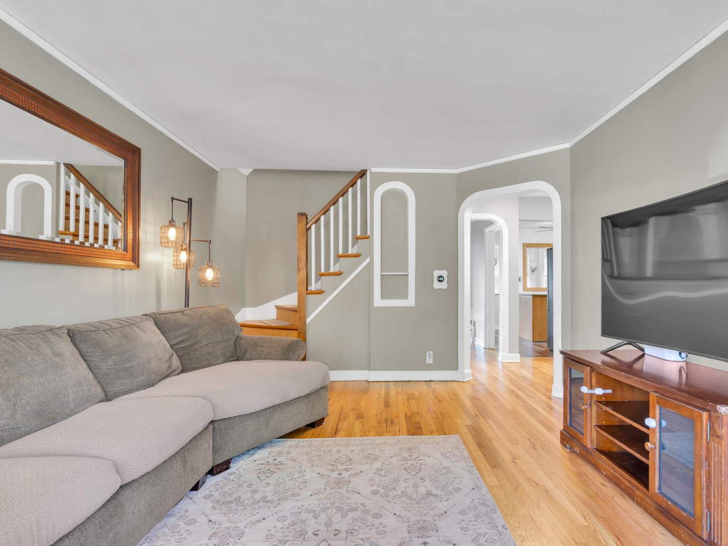 11138 S Artesian Avenue, Chicago, IL 60655