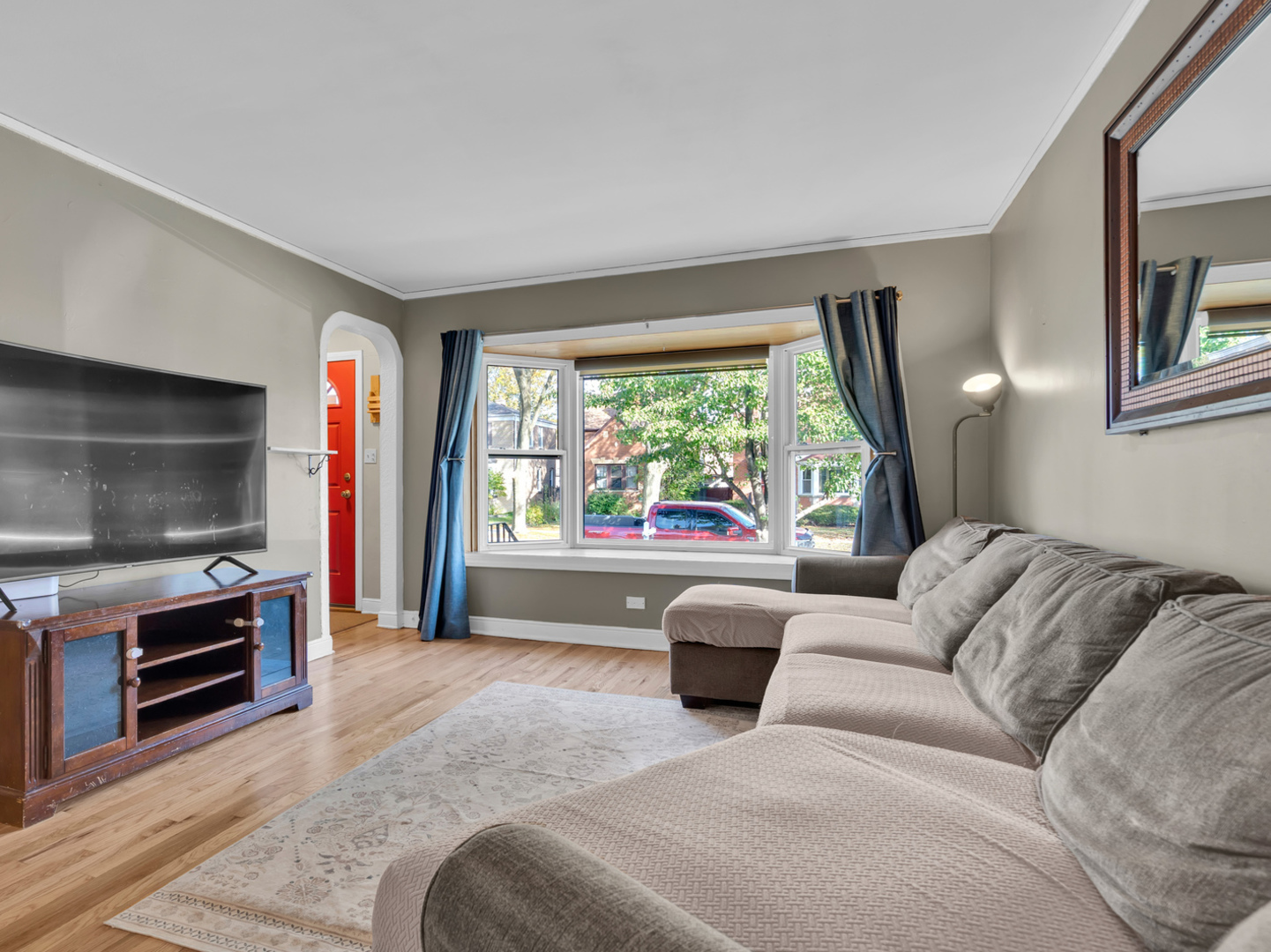 11138 S Artesian Avenue, Chicago, IL 60655