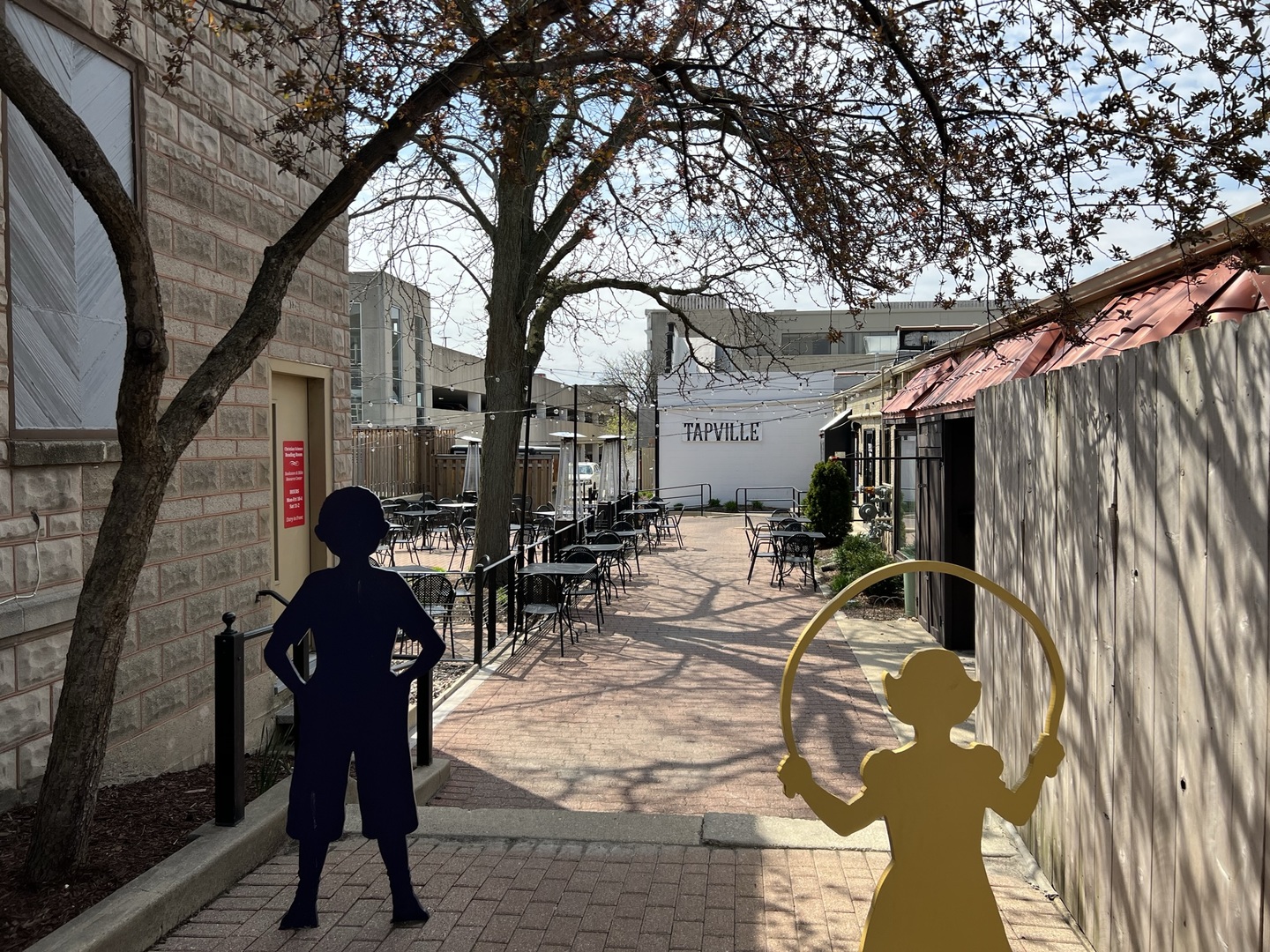 10 E Jefferson Avenue #2, Naperville, IL 60540