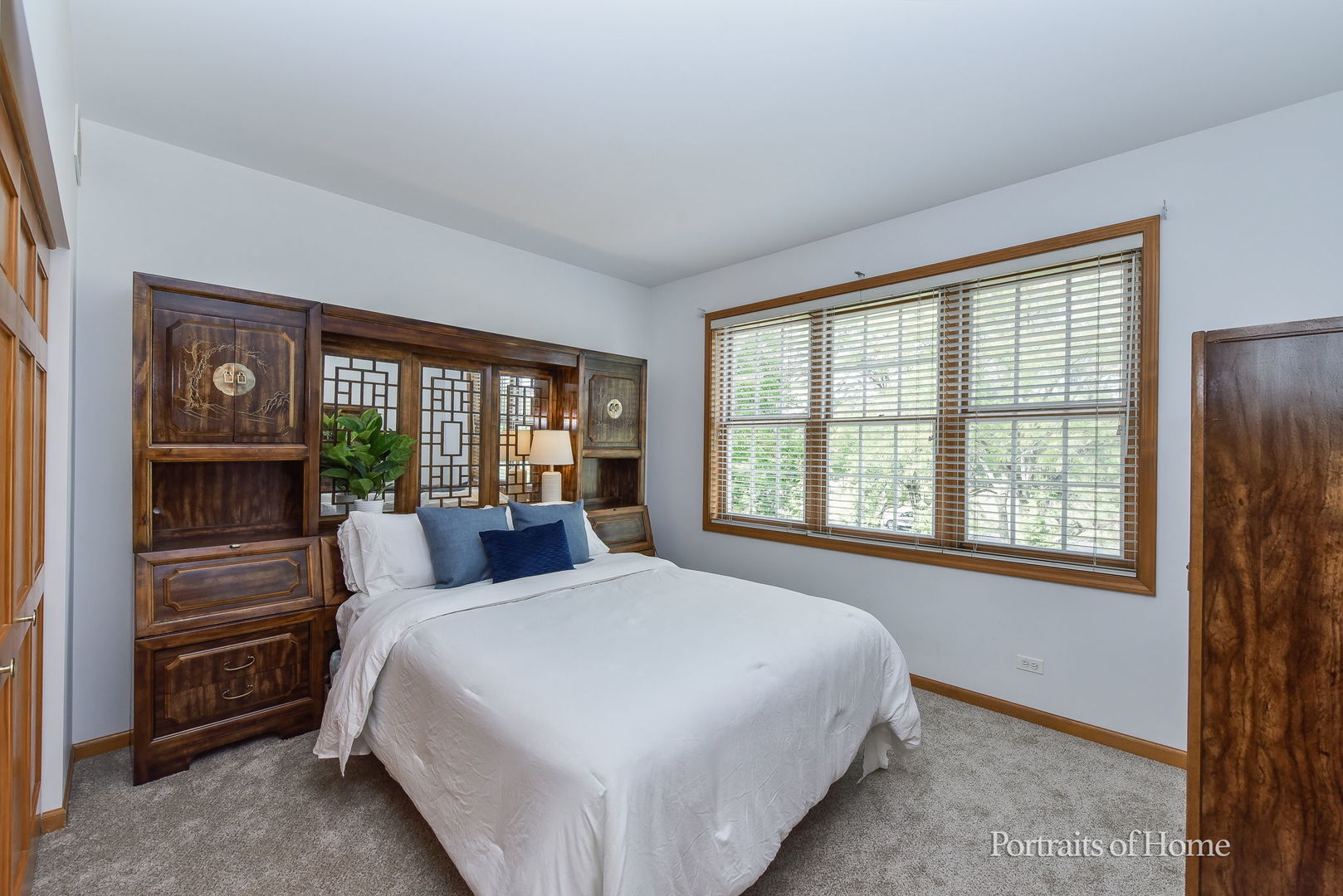 4258 Stableford Lane, Naperville, IL 60564