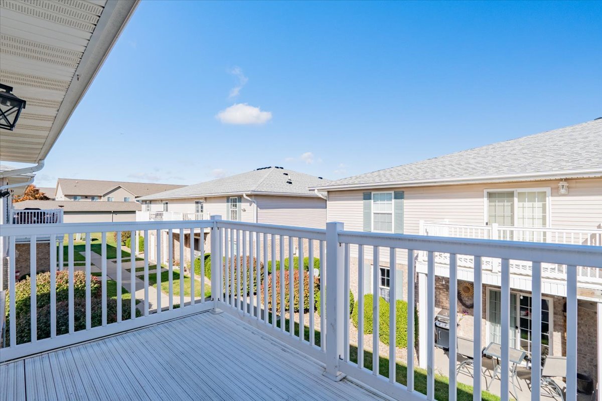 1040 Ekstam Drive #108, Bloomington, IL 61704