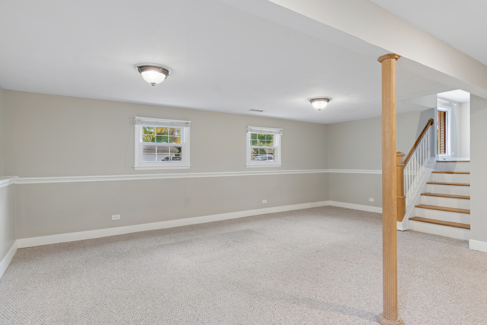 6410 Macarthur Drive, Woodridge, IL 60517