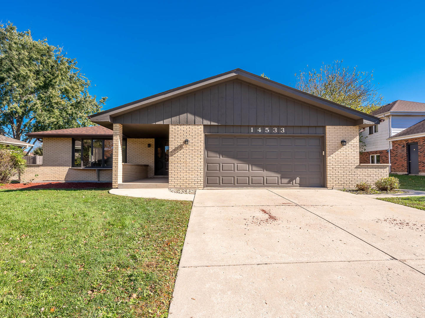 14533 Mallard Drive, Homer Glen, IL 60491