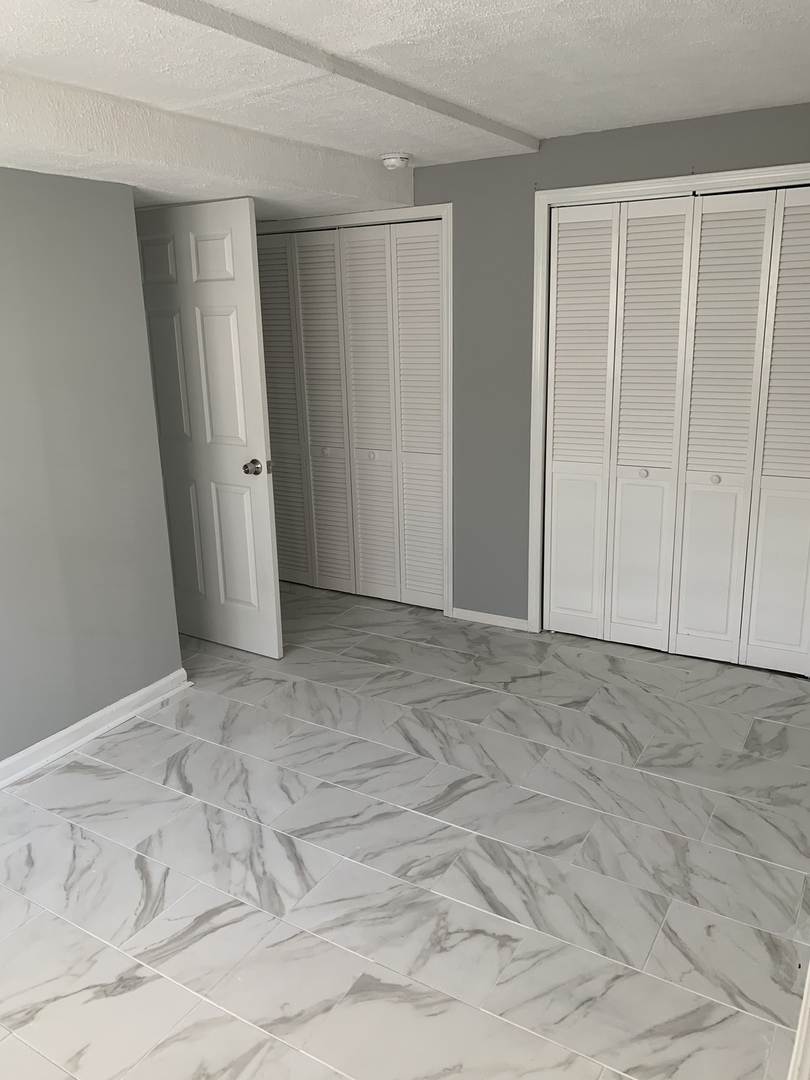 7170 East Avenue, Hanover Park, IL 60133