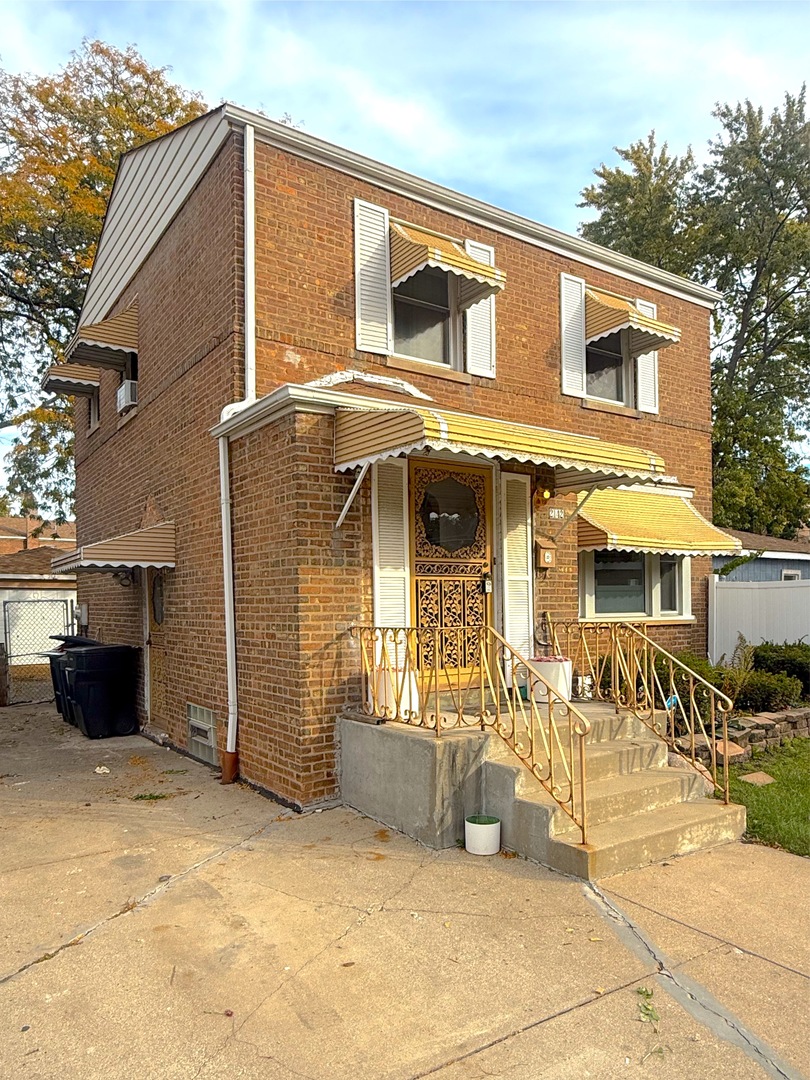 2142 W 77th Place, Chicago, IL 60620