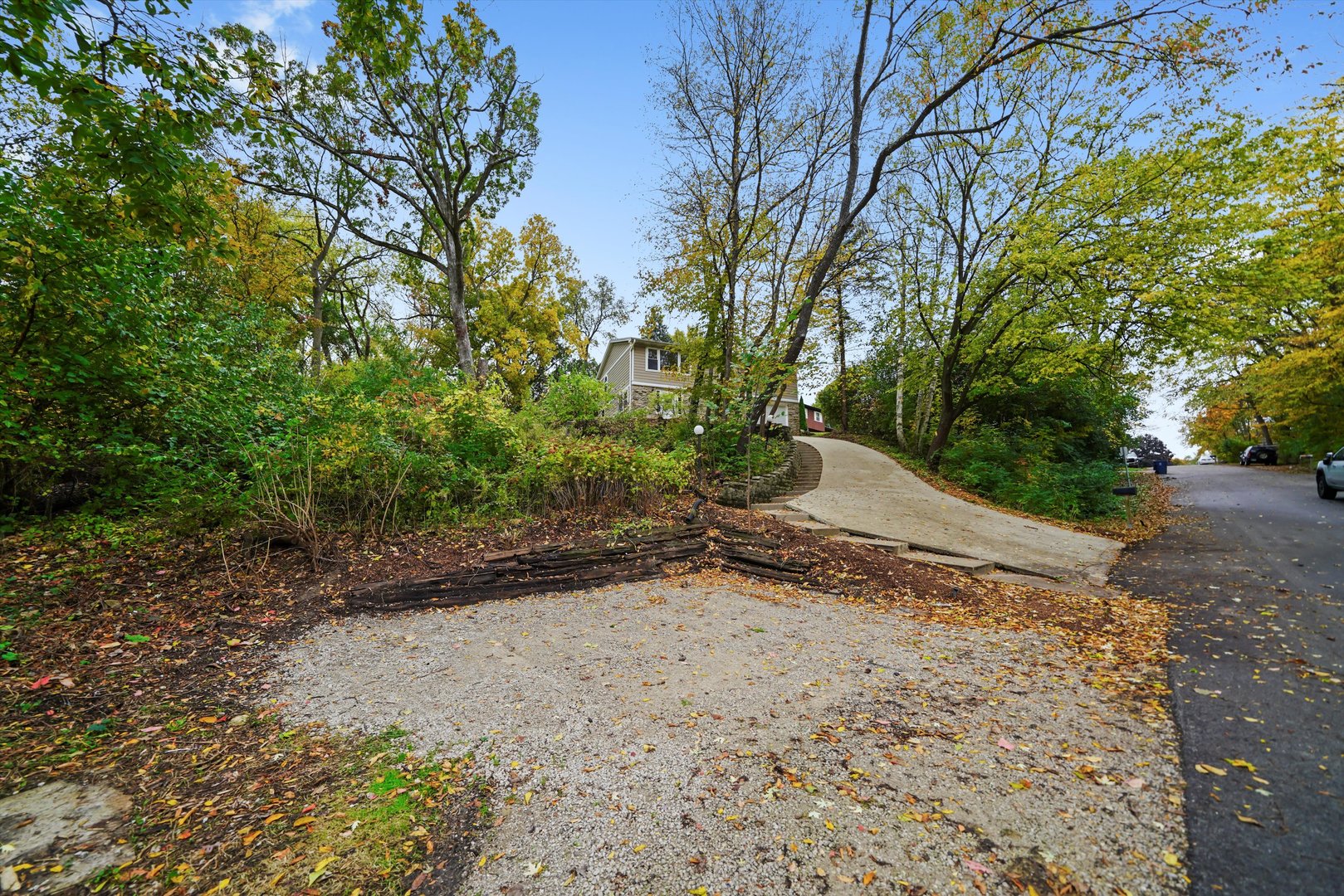 171 LAKESHORE Drive, Carpentersville, IL 60110