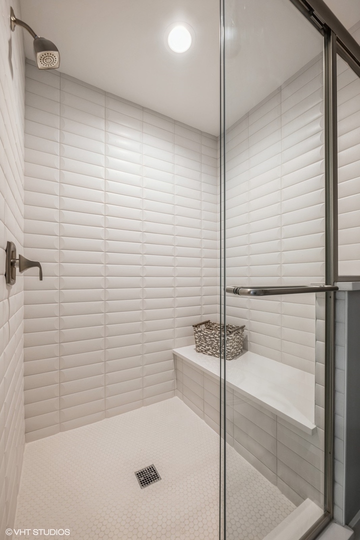 1064 LIVINGSTON (LOT 3) Avenue, Highland Park, IL 60035