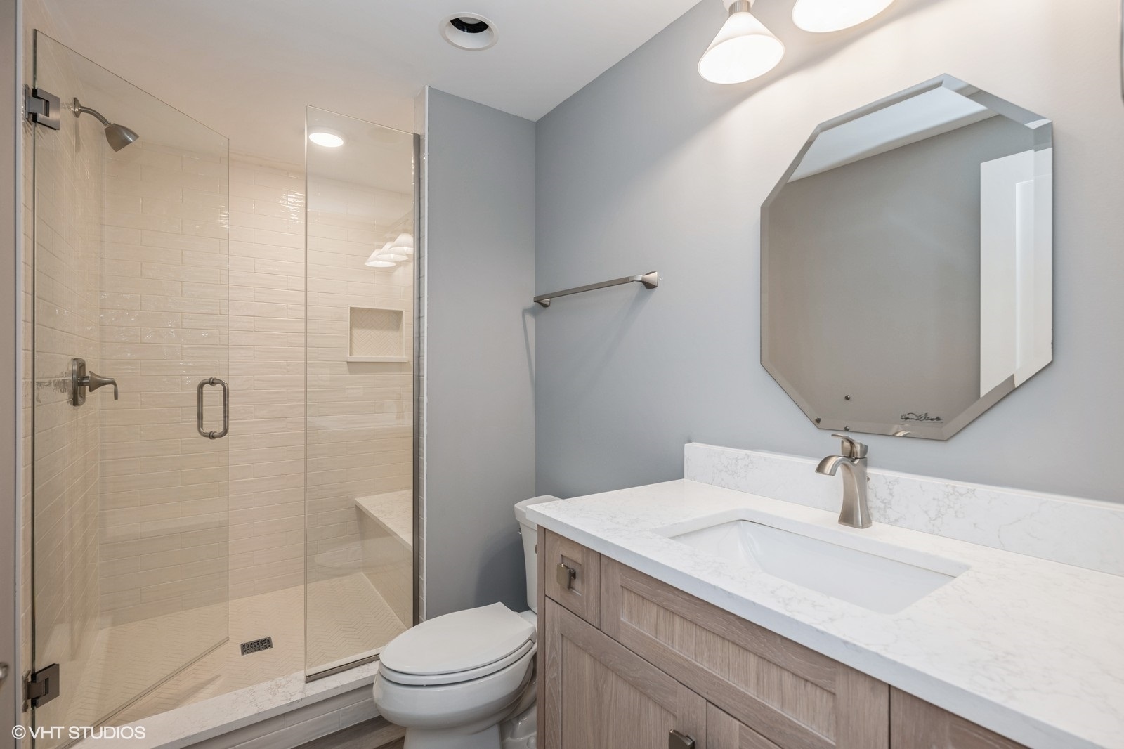 1064 LIVINGSTON (LOT 3) Avenue, Highland Park, IL 60035