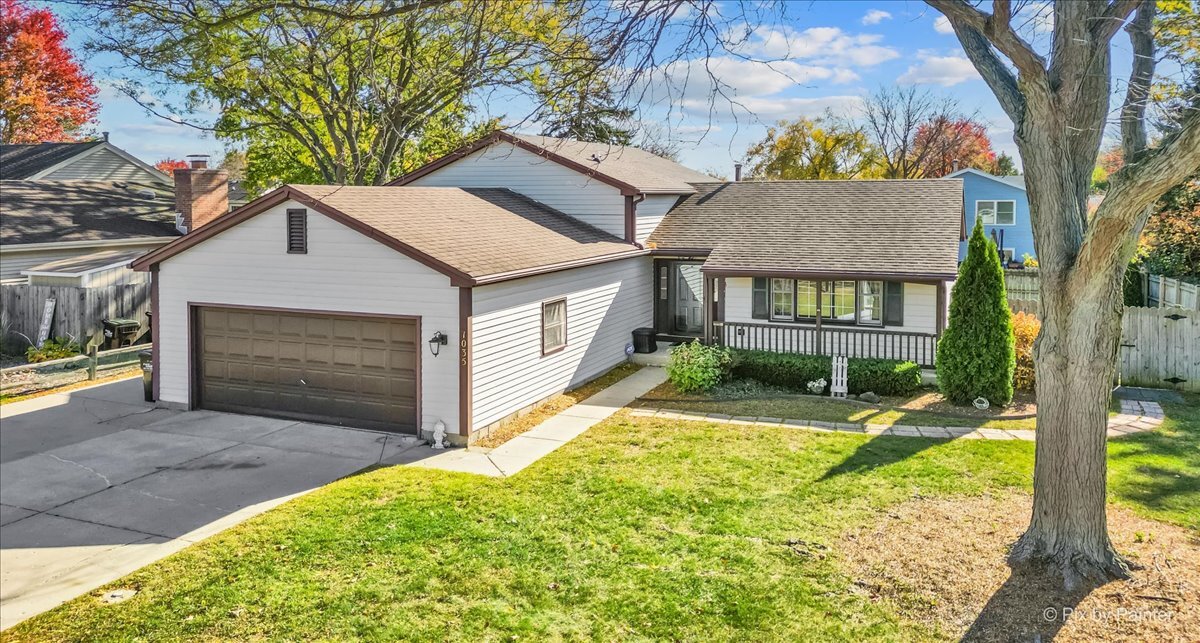 1035 Shadowood Lane, Crystal Lake, IL 60014