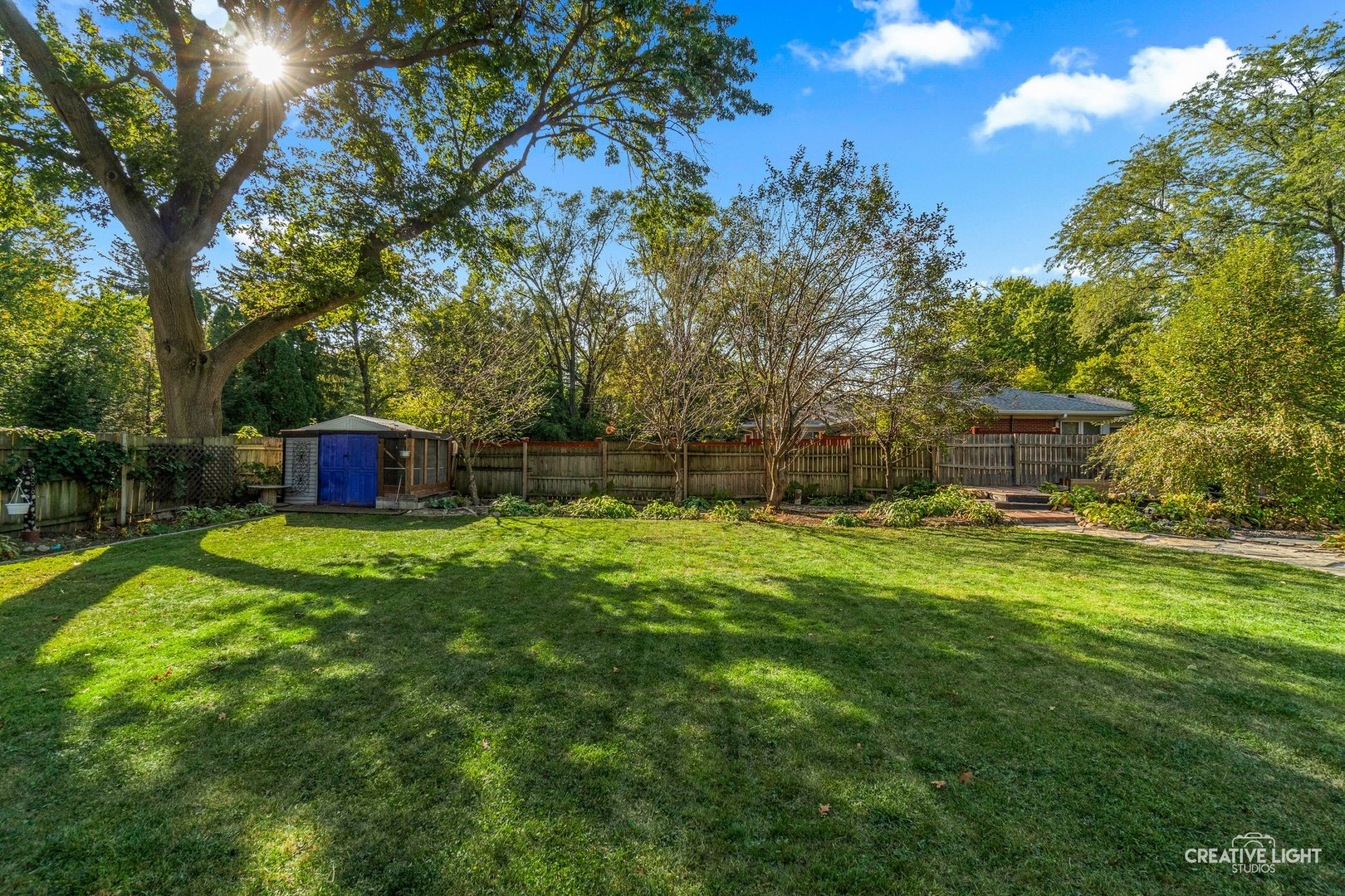 911 S 7th Street, St. Charles, IL 60174