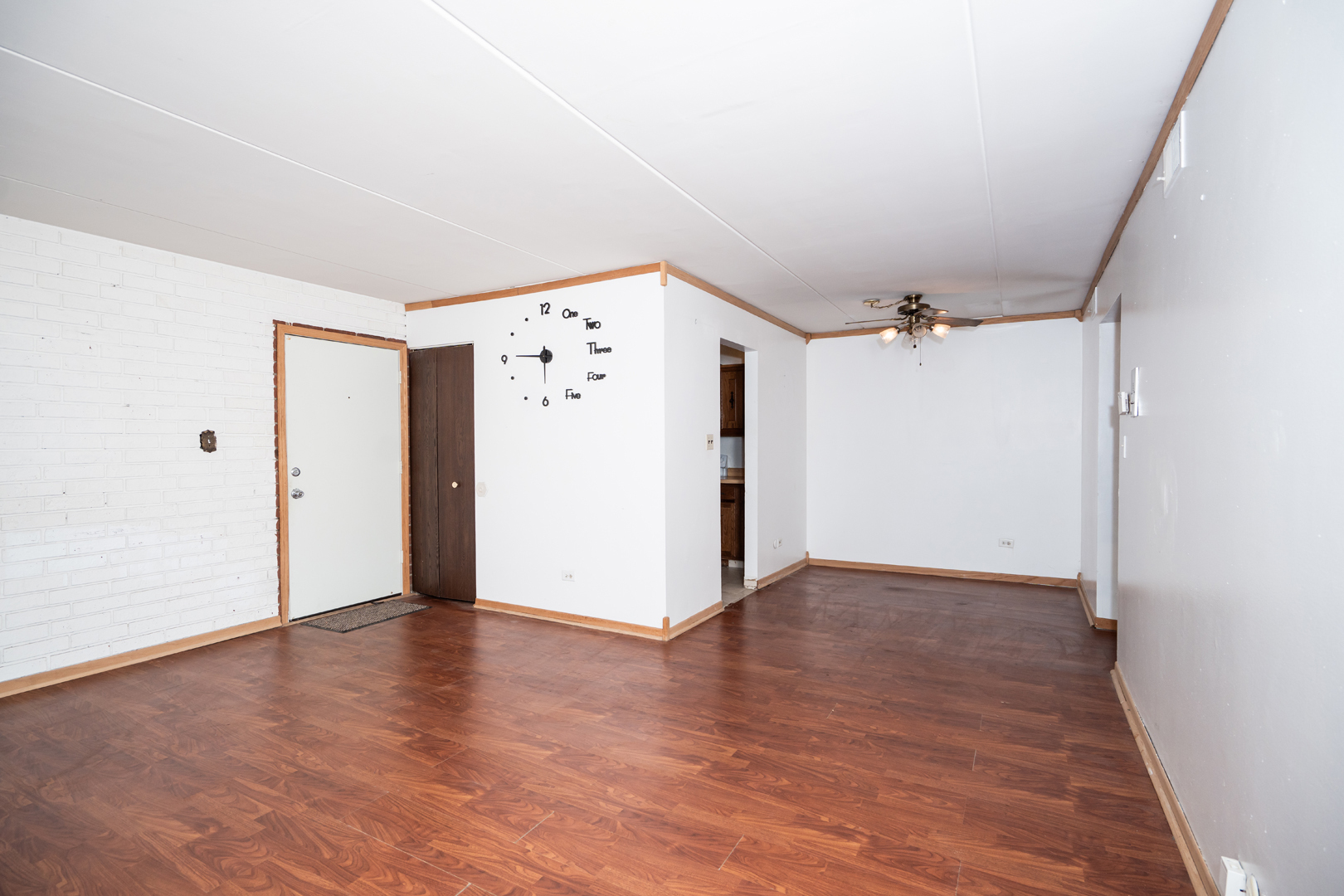 17005 Albany Avenue #202, Hazel Crest, IL 60429