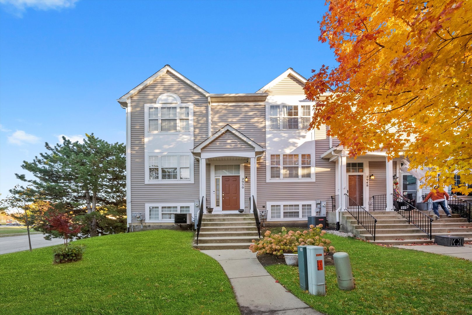 2950 Shelly Lane #2950, Aurora, IL 60504