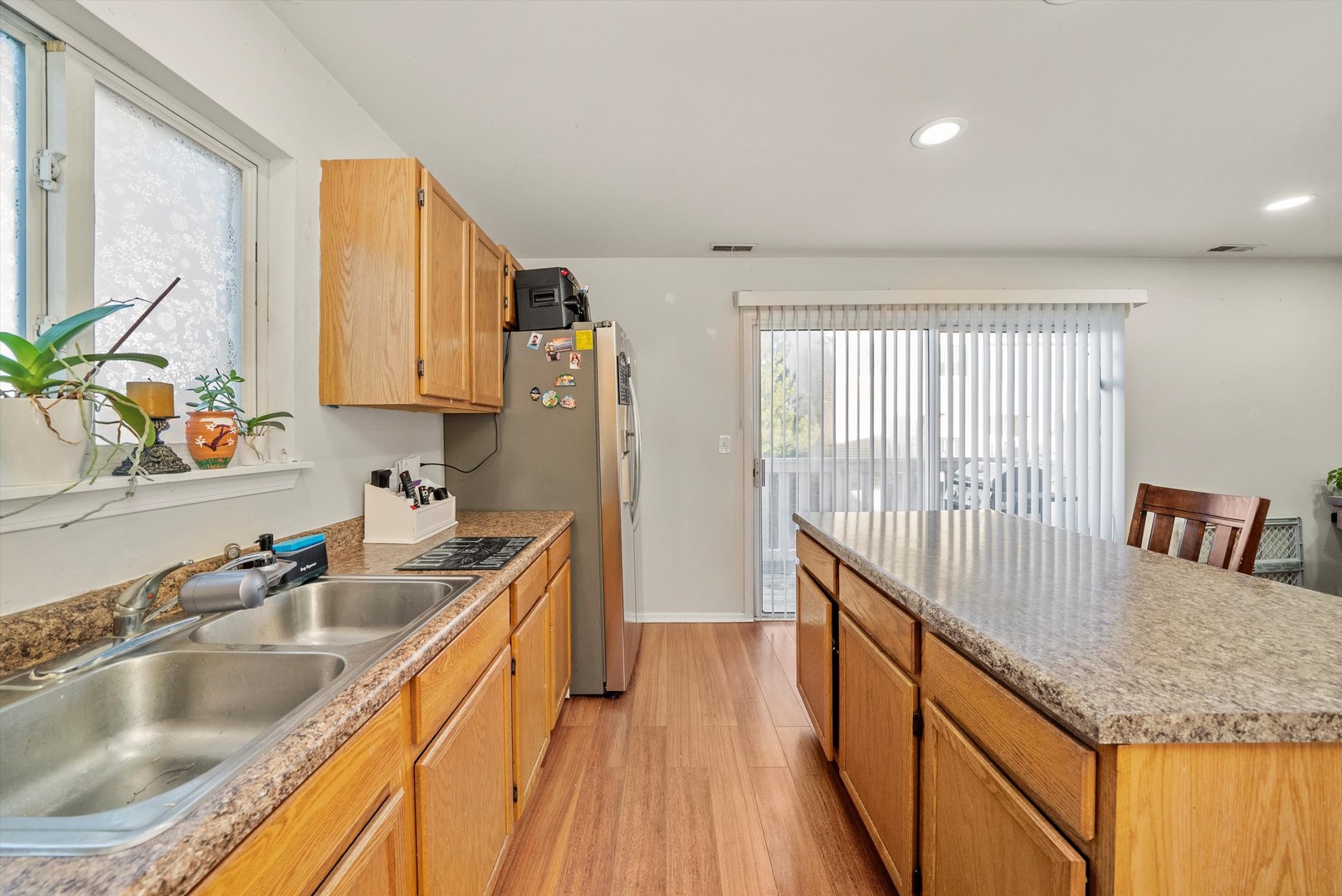 2950 Shelly Lane #2950, Aurora, IL 60504