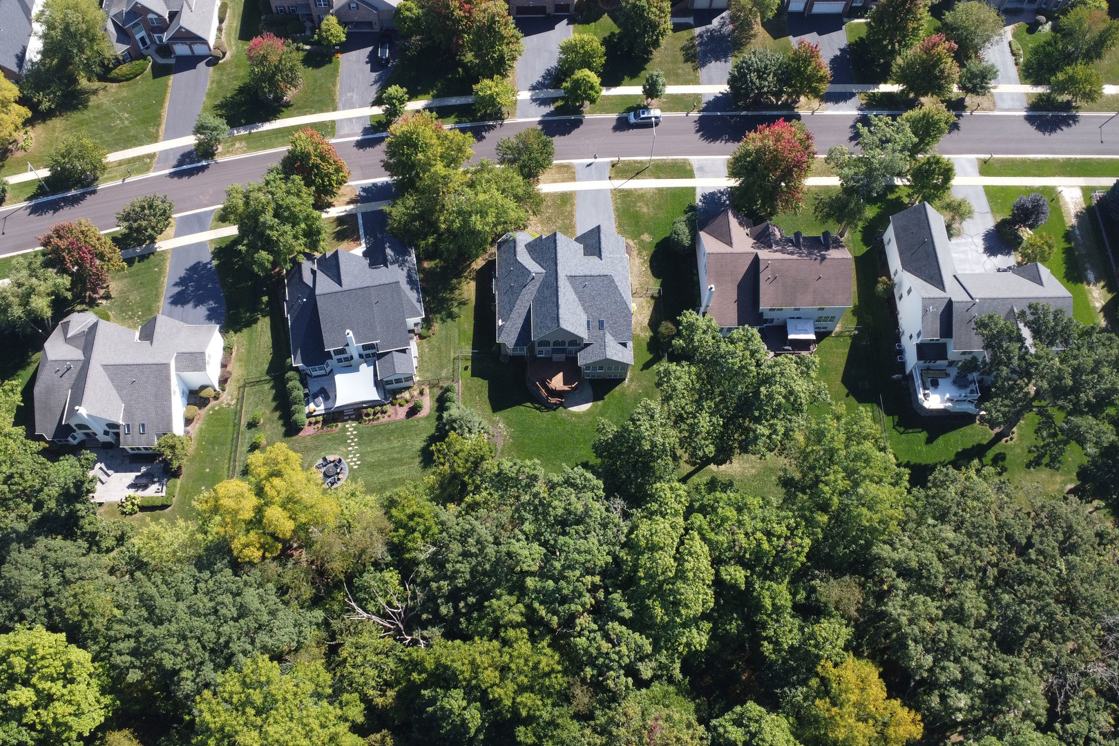 332 Western Drive, North Aurora, IL 60542
