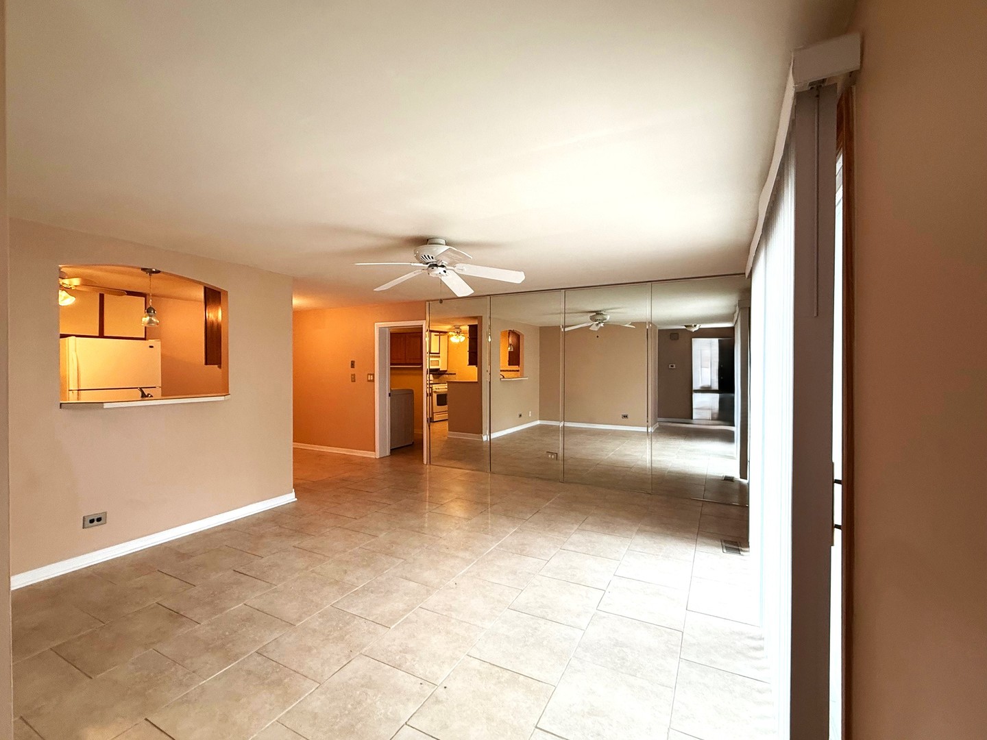 933 Sagamore Drive #933, Schaumburg, IL 60194