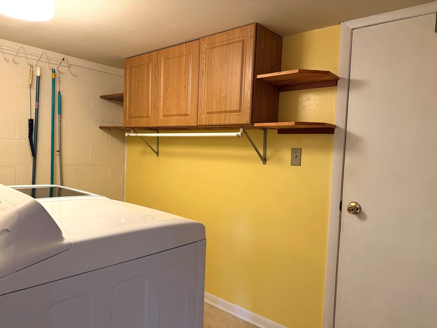 933 Sagamore Drive #933, Schaumburg, IL 60194