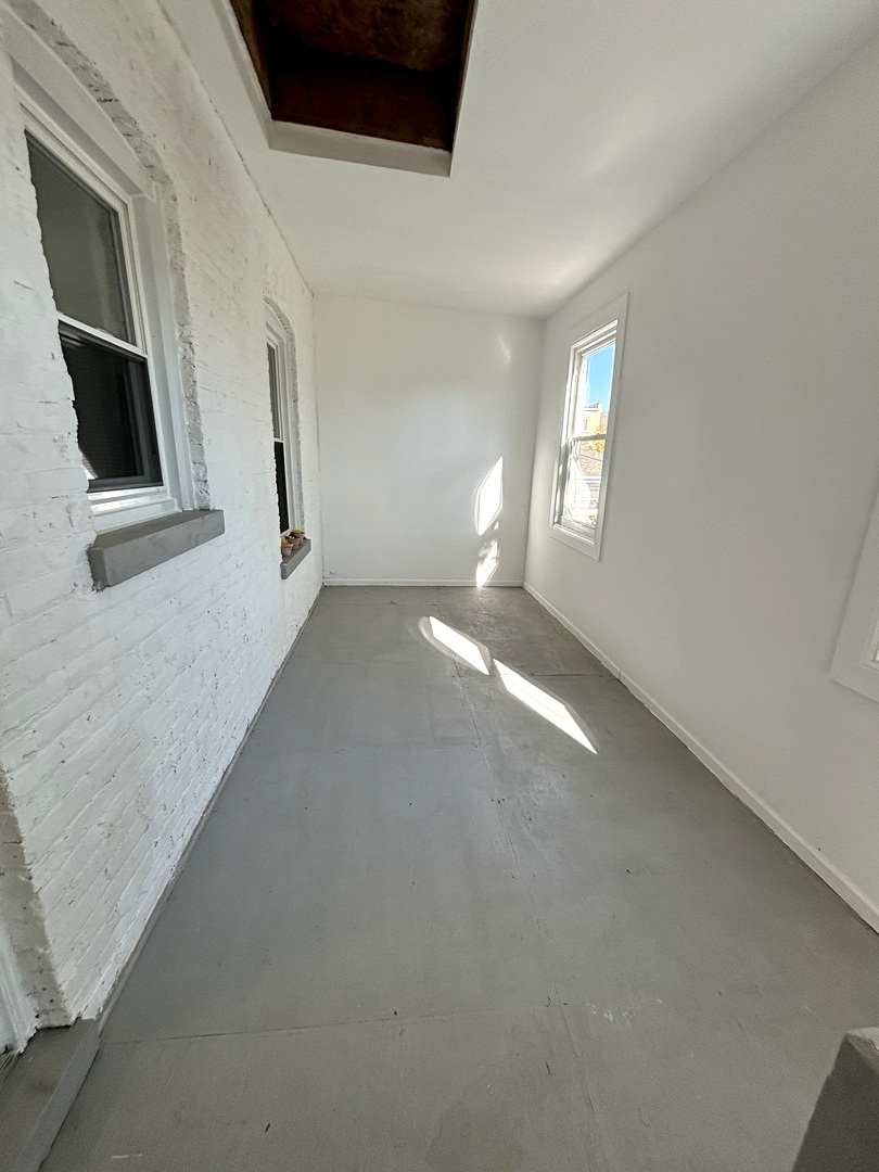 4741 N Keating Avenue, Chicago, IL 60630