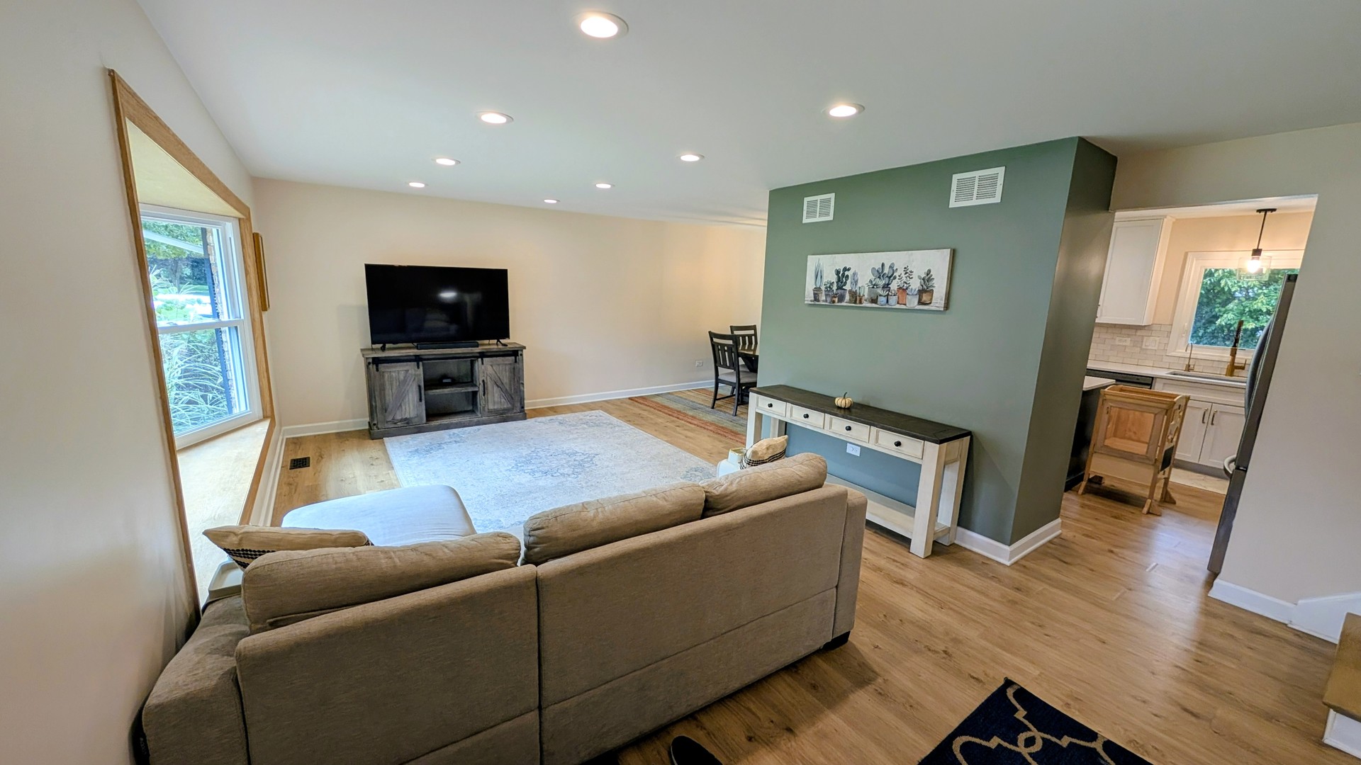 443 Illinois Road, Frankfort, IL 60423