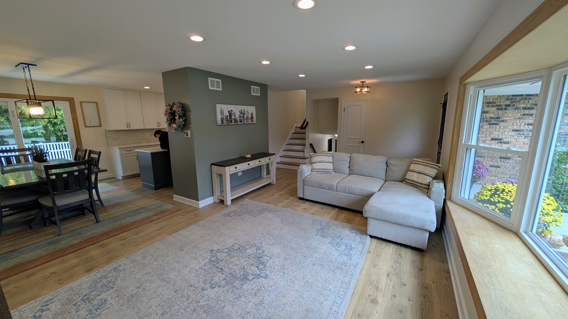 443 Illinois Road, Frankfort, IL 60423