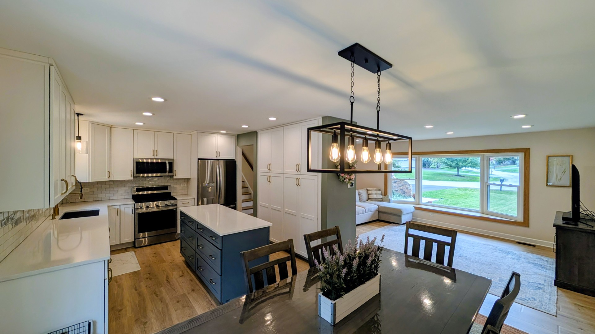 443 Illinois Road, Frankfort, IL 60423