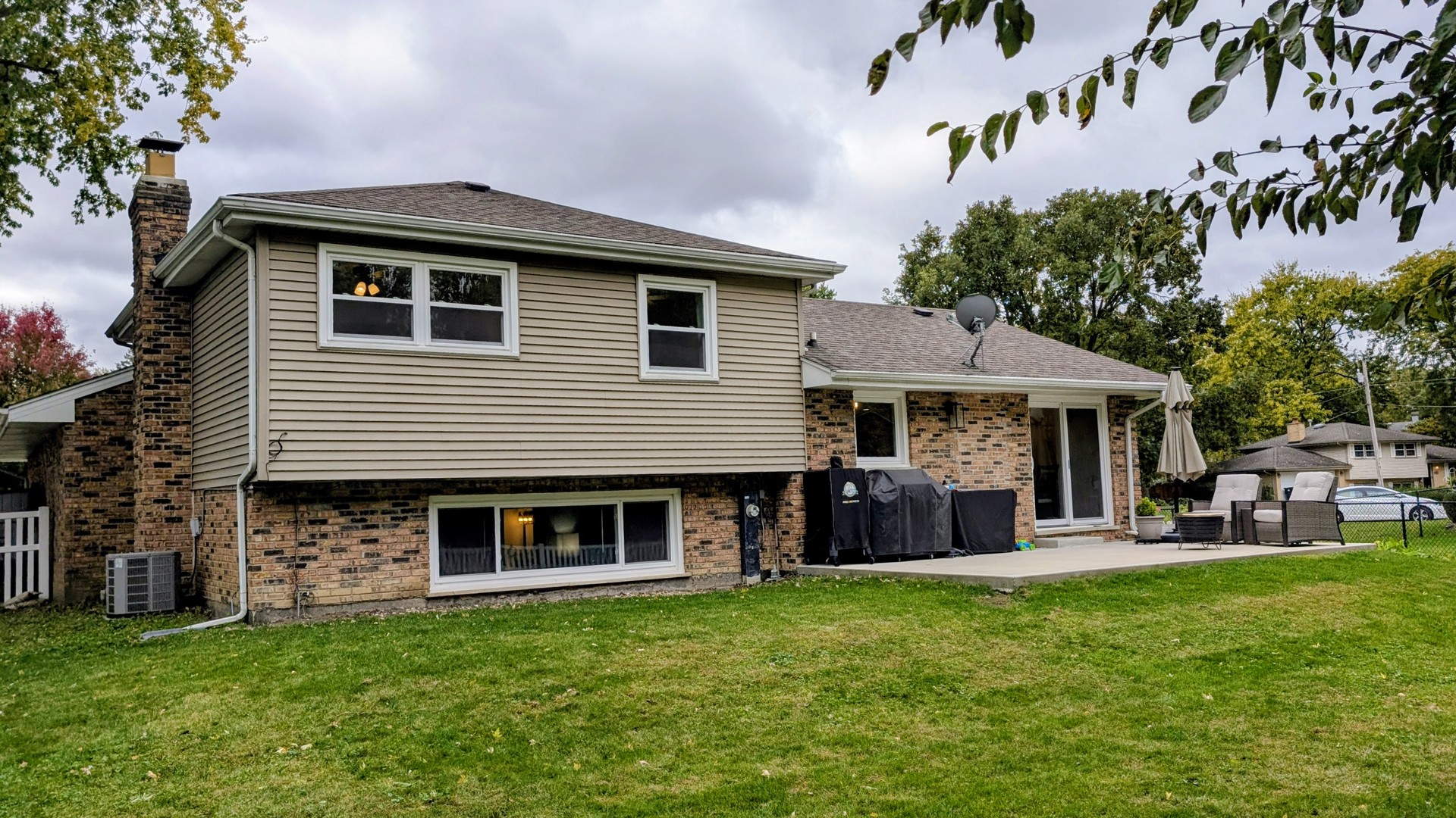 443 Illinois Road, Frankfort, IL 60423