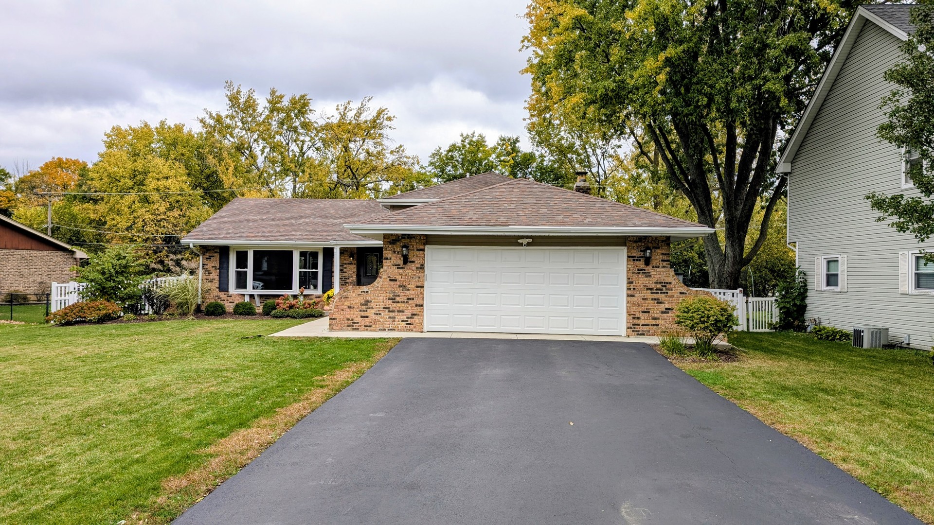 443 Illinois Road, Frankfort, IL 60423