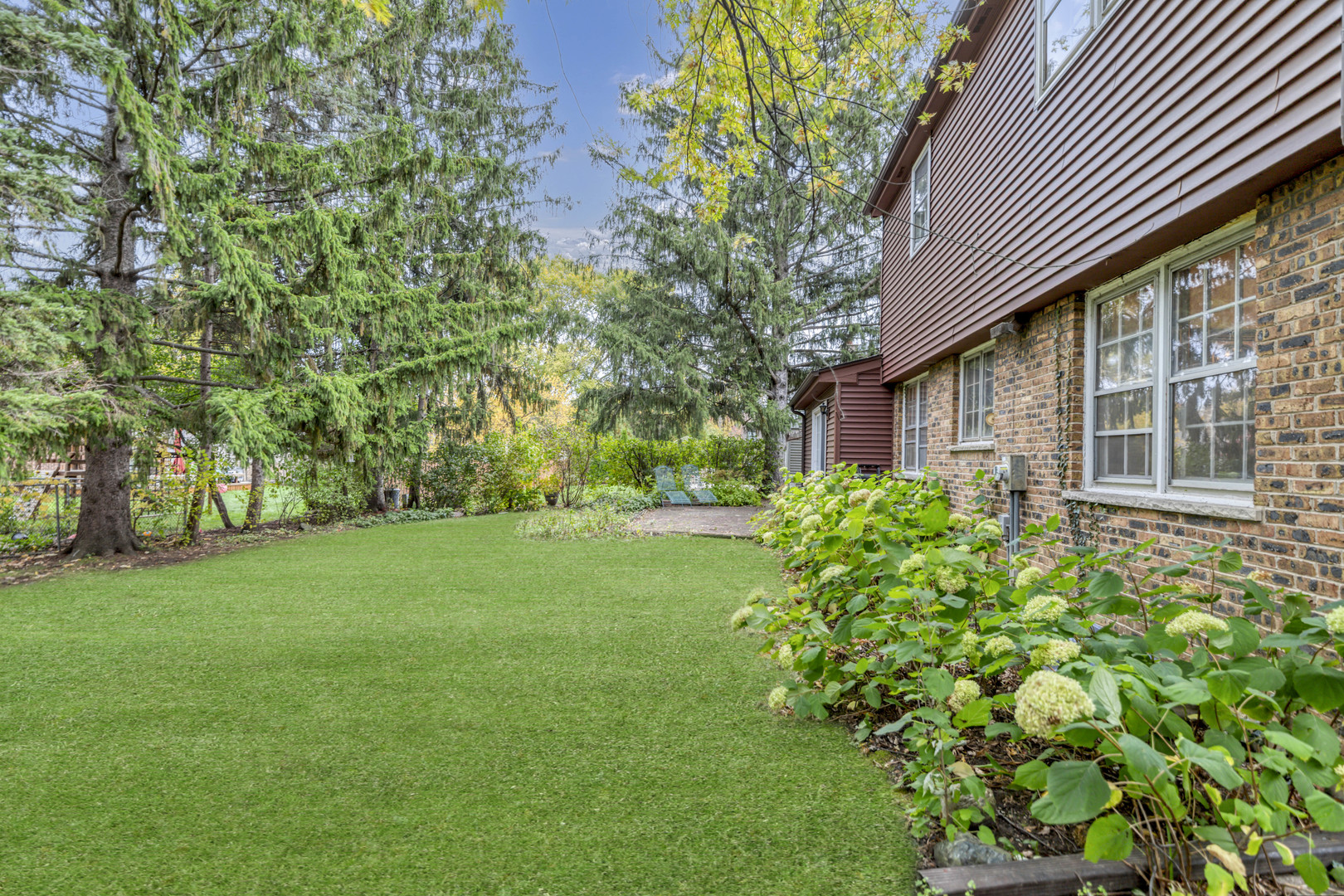 522 S Echo Lane, Palatine, IL 60067