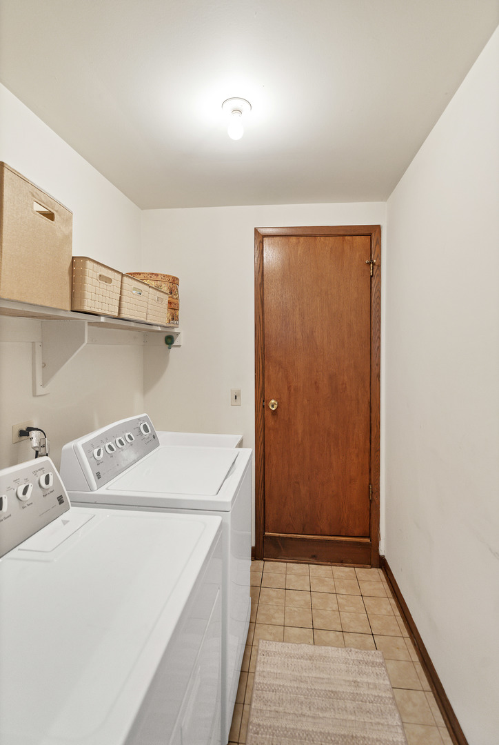 522 S Echo Lane, Palatine, IL 60067