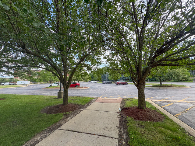 1776 Legacy Circle #117, Naperville, IL 60563