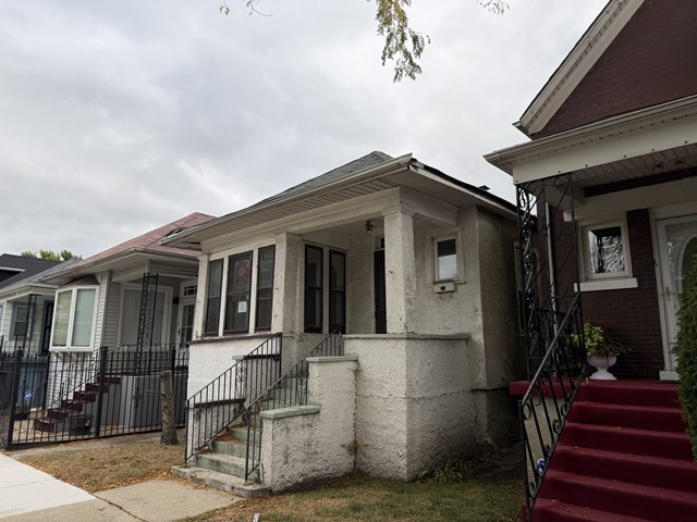 7514 S Rhodes Avenue, Chicago, IL 60619