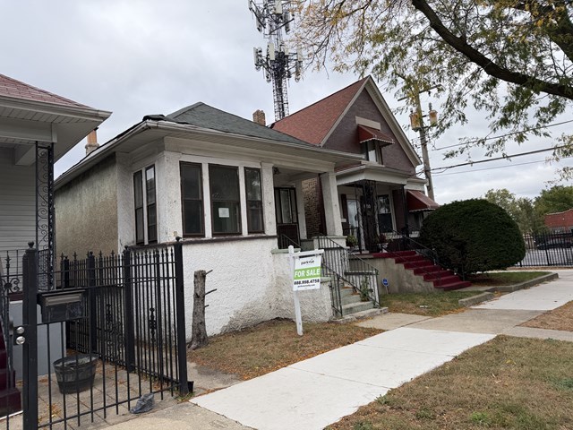 7514 S Rhodes Avenue, Chicago, IL 60619