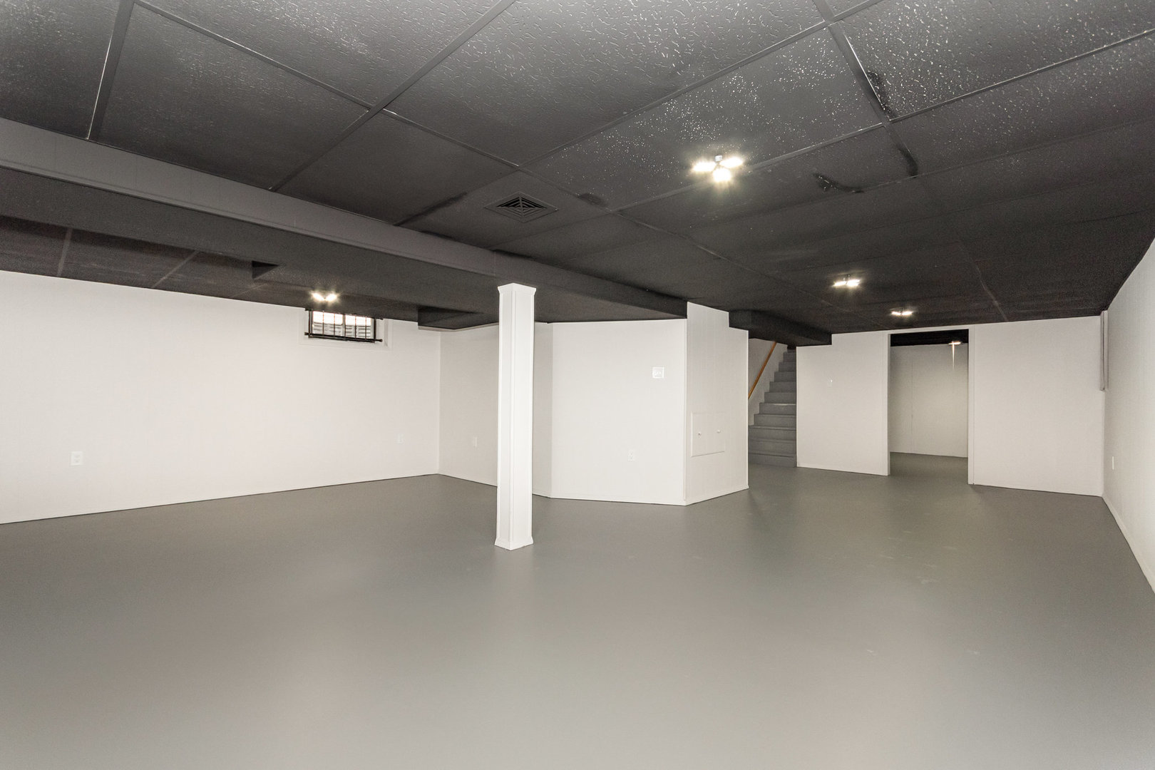 1305 Superior Street, Aurora, IL 60505