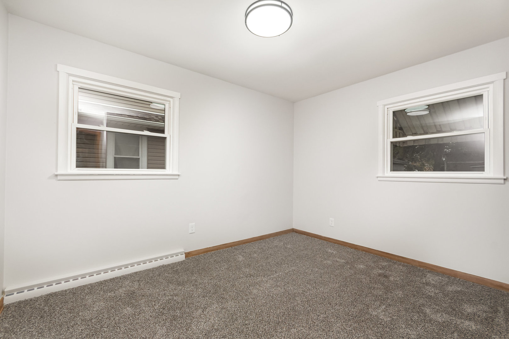 1305 Superior Street, Aurora, IL 60505